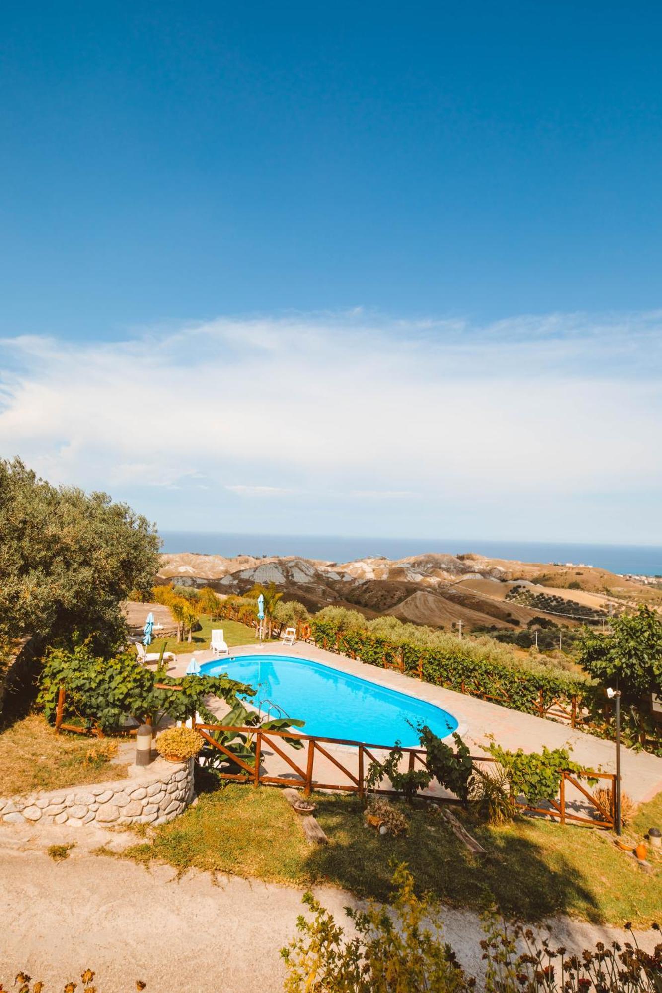 Calami - Villa Romeo - Private Apartments With Pool, Seaview & Olive Grove Santa Caterina Dello Ionio Marina Ngoại thất bức ảnh