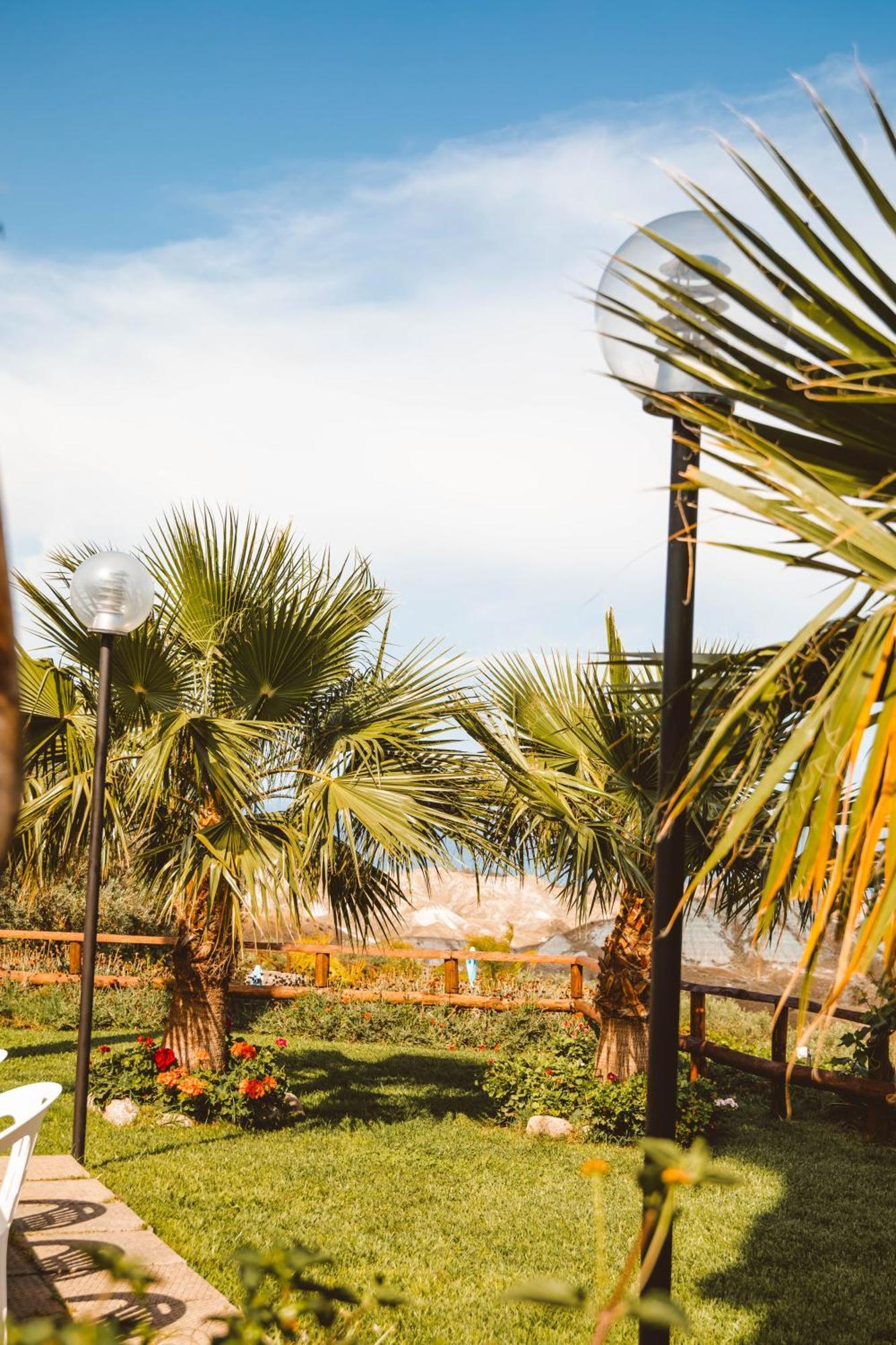Calami - Villa Romeo - Private Apartments With Pool, Seaview & Olive Grove Santa Caterina Dello Ionio Marina Ngoại thất bức ảnh